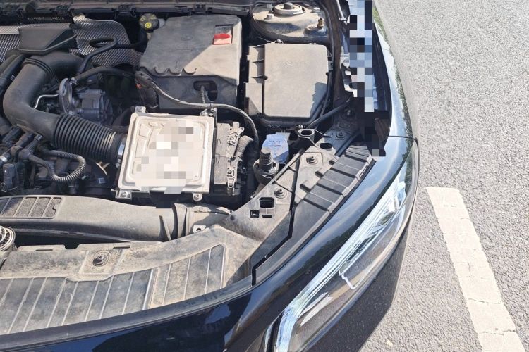 Used Mercedes-Benz GLB 2022 GLB 200 Stylish Edition Engine Bay Left