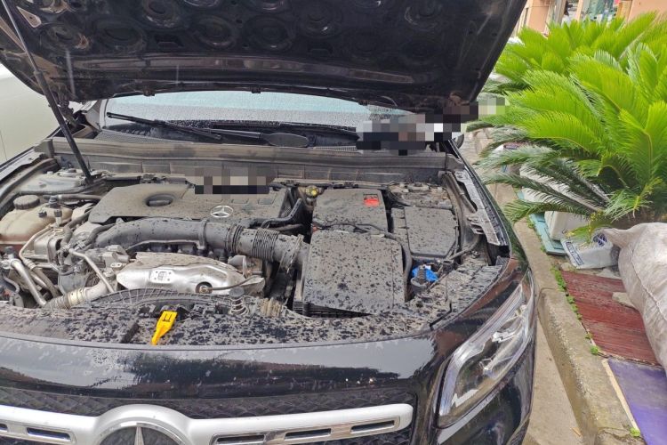 Used Mercedes-Benz GLB 2022 GLB 220 Fashion Model Engine Bay Left