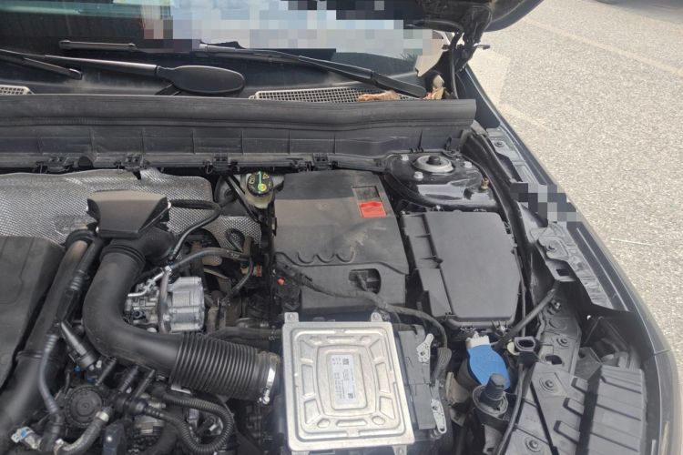 Used Mercedes-Benz GLB 2022 Second Facelift GLB 200 Fashion Edition Engine Bay Left