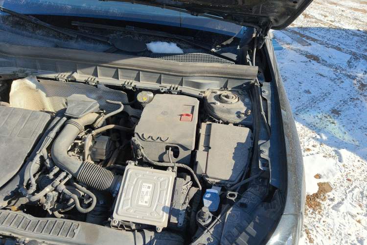 Used Mercedes-Benz GLB 2022 Updated GLB 200 Fashion Edition Engine Bay Left