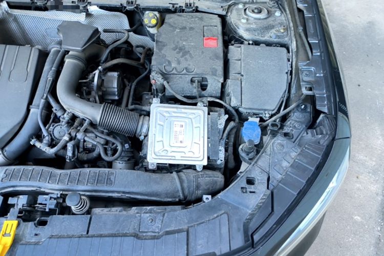 Used Mercedes-Benz GLB 2022 Updated GLB 200 Fashion Edition Engine Bay Left