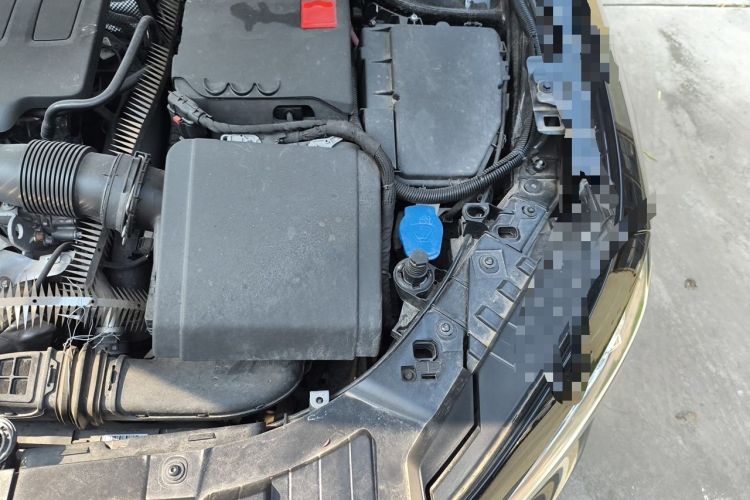 Used Mercedes-Benz GLB 2022 GLB 220 Fashion Model Engine Bay Left