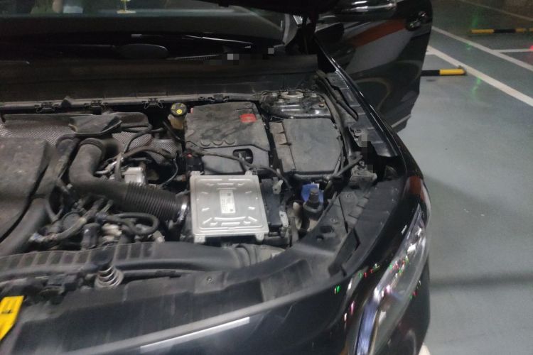 Used Mercedes-Benz GLB 2022 Second Facelift GLB 200 Dynamic Edition Engine Bay Left