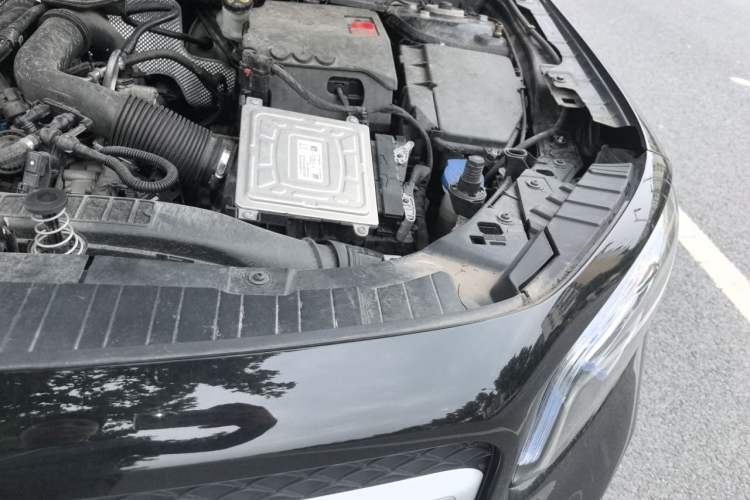 Used Mercedes-Benz GLB 2022 GLB 200 Dynamic Edition Engine Bay Left