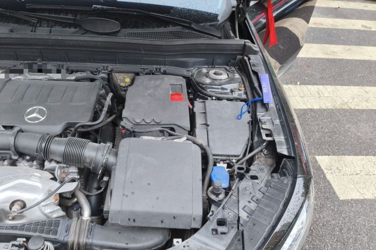 Used Mercedes-Benz GLB 2022 GLB 220 Fashion Model Engine Bay Left