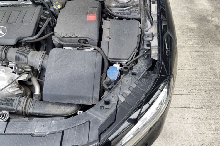 Used Mercedes-Benz GLB 2022 GLB 220 Dynamic Edition Engine Bay Left