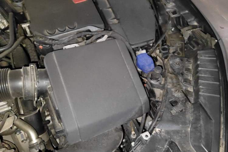 Used Mercedes-Benz GLB 2022 GLB 220 Dynamic Edition Engine Bay Left
