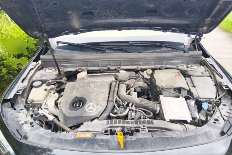 Used Mercedes-Benz GLB 2022 Second Facelift GLB 200 Fashion Edition Engine Bay