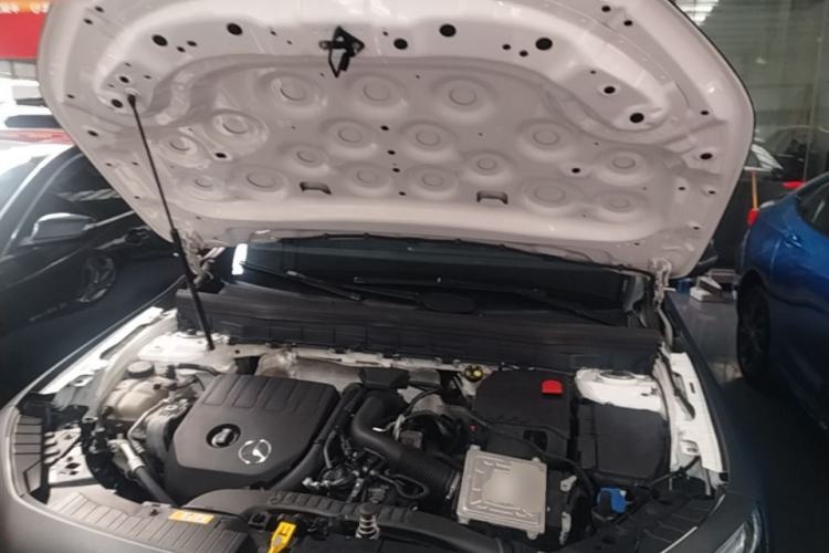 Used Mercedes-Benz GLB 2022 Refresh GLB 200 Dynamic Edition Engine Bay