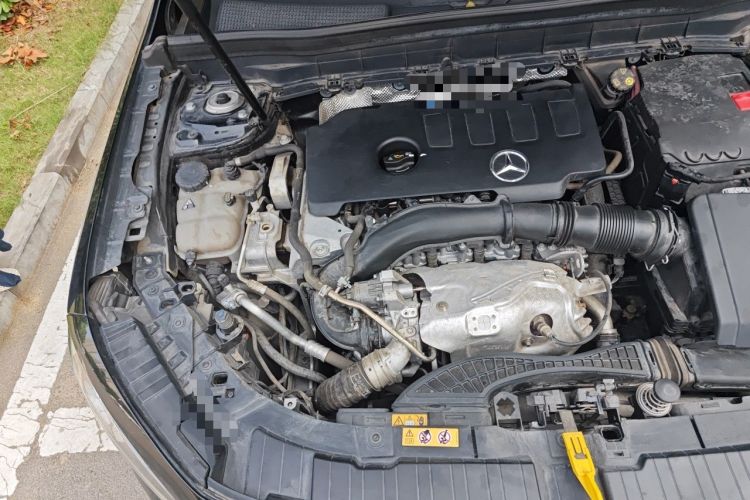 Used Mercedes-Benz GLB 2022 GLB 220 Dynamic Edition Engine Bay Right