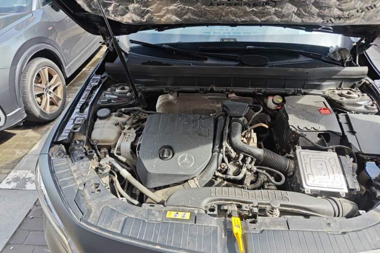 Used Mercedes-Benz GLB 2022 Updated GLB 200 Fashion Edition Engine Bay Right