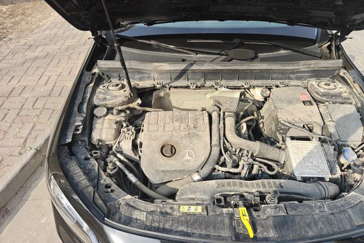 Used Mercedes-Benz GLB 2022 Refresh GLB 200 Dynamic Edition Engine Bay Right