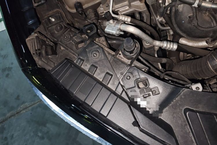 Used Mercedes-Benz GLB 2022 GLB 220 4MATIC Engine Bay Right