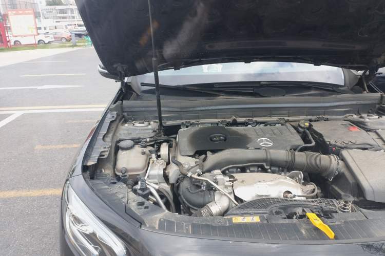 Used Mercedes-Benz GLB 2022 GLB 220 Fashion Model Engine Bay Right