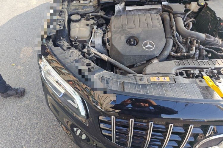 Used Mercedes-Benz GLB 2022 GLB 200 Stylish Edition Engine Bay Right
