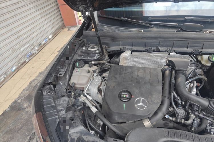 Used Mercedes-Benz GLB 2022 Second Facelift GLB 200 Fashion Edition Engine Bay Right