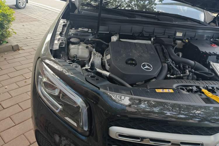 Used Mercedes-Benz GLB 2022 Updated GLB 200 Fashion Edition Engine Bay Right