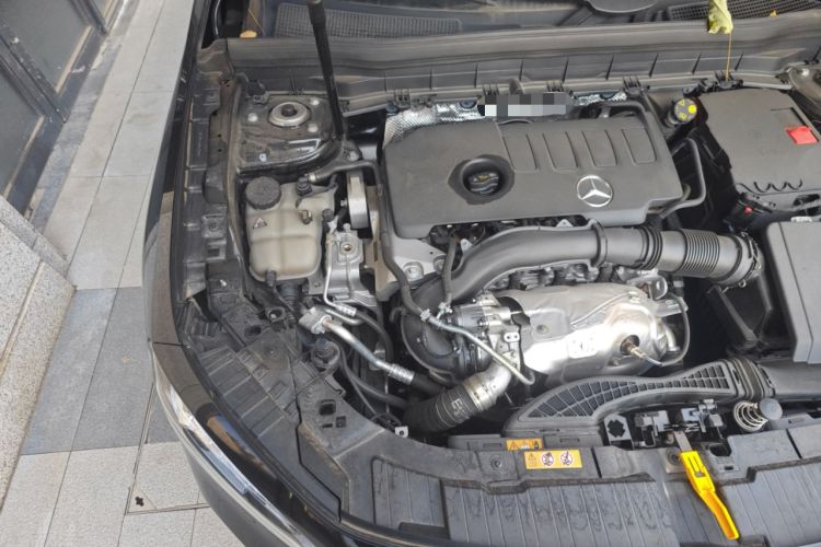 Used Mercedes-Benz GLB 2022 GLB 220 Dynamic Edition Engine Bay Right