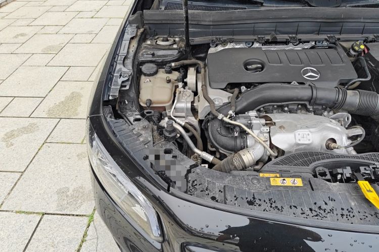 Used Mercedes-Benz GLB 2022 GLB 220 4MATIC Engine Bay Right