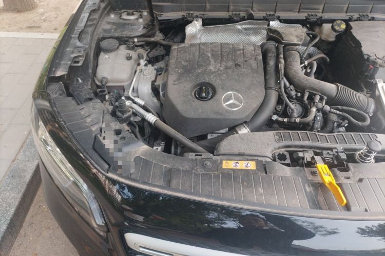 Used Mercedes-Benz GLB 2022 Second Facelift GLB 200 Fashion Edition Engine Bay Right