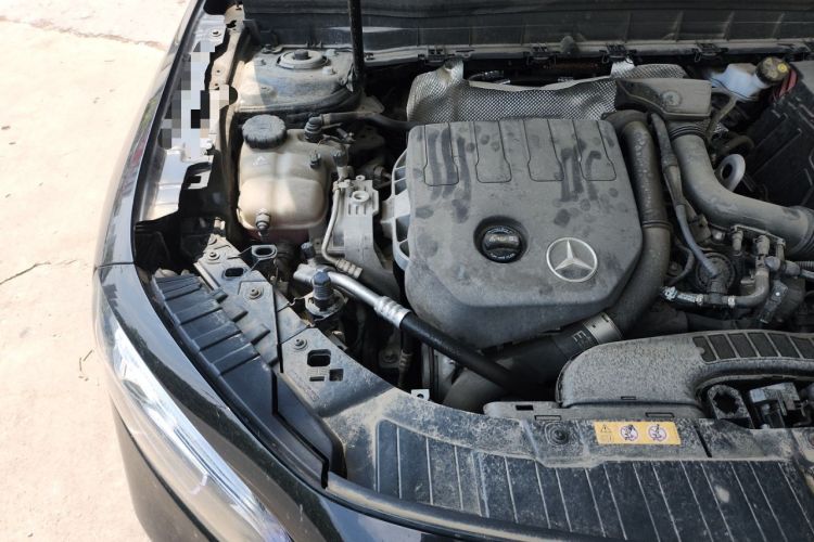 Used Mercedes-Benz GLB 2022 Second Facelift GLB 200 Fashion Edition Engine Bay Right