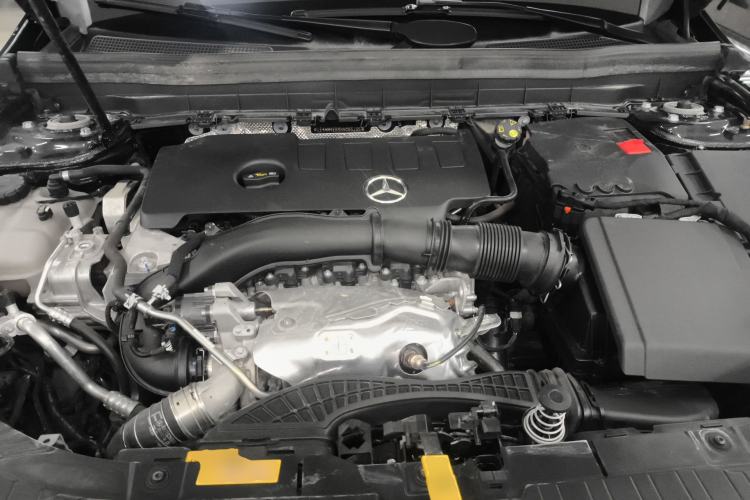 Used Mercedes-Benz GLB 2022 GLB 220 Dynamic Edition Engine Bay