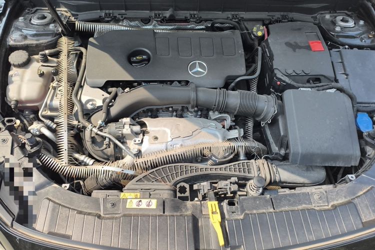 Used Mercedes-Benz GLB 2022 GLB 220 Fashion Model Engine Bay
