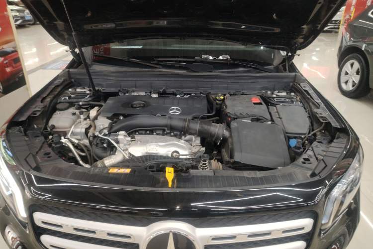 Used Mercedes-Benz GLB 2022 GLB 220 Fashion Model Engine Bay