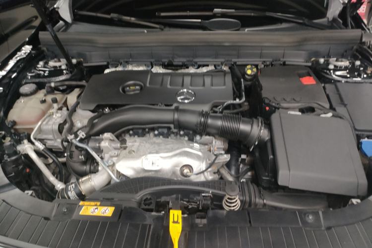 Used Mercedes-Benz GLB 2022 GLB 220 4MATIC Engine Bay
