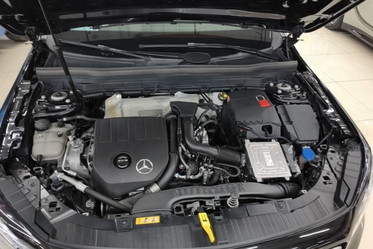 Used Mercedes-Benz GLB 2022 Refresh GLB 200 Dynamic Edition Engine Bay
