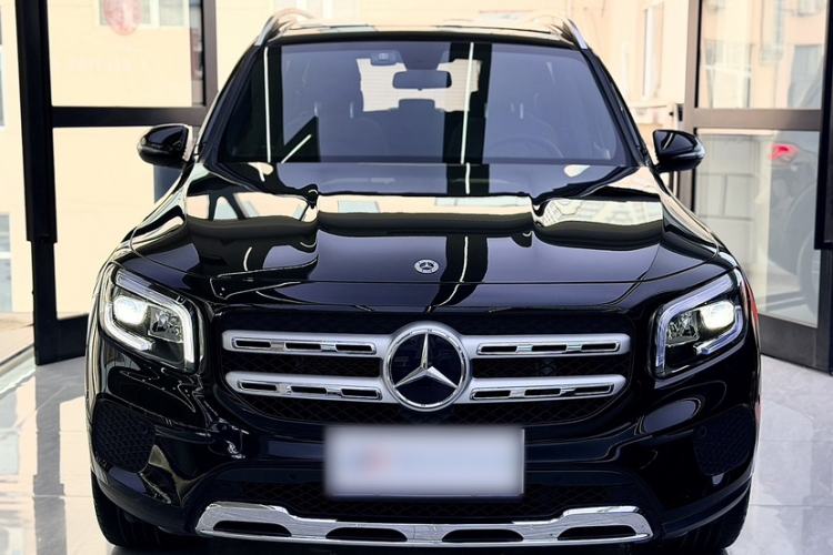 Used Mercedes-Benz GLB 2022 Second Facelift GLB 200 Fashion Edition Exterior 1