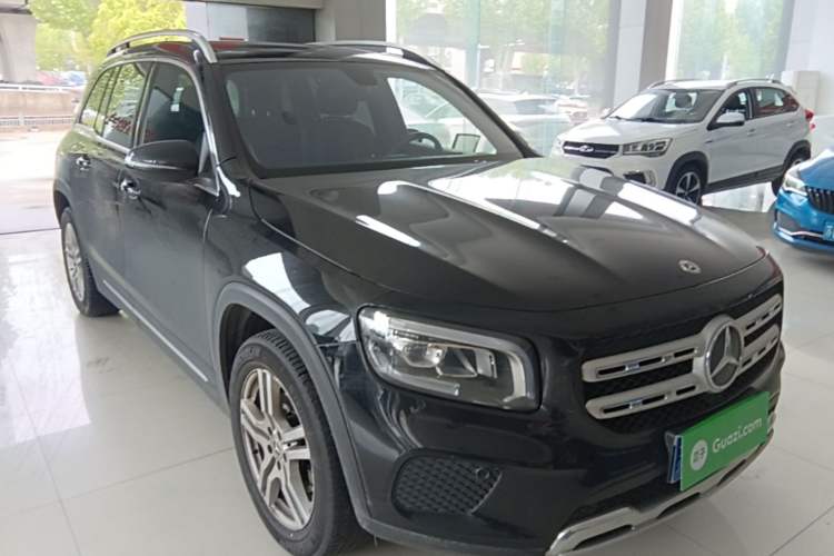 Used Mercedes-Benz GLB 2022 Second Facelift GLB 200 Dynamic Edition Exterior 1
