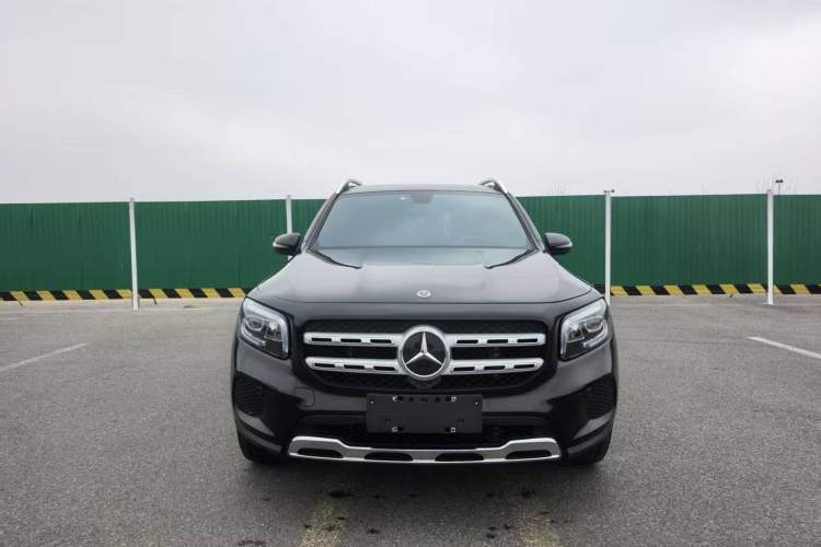 Used Mercedes-Benz GLB 2022 Second Facelift GLB 200 Dynamic Edition Exterior 1