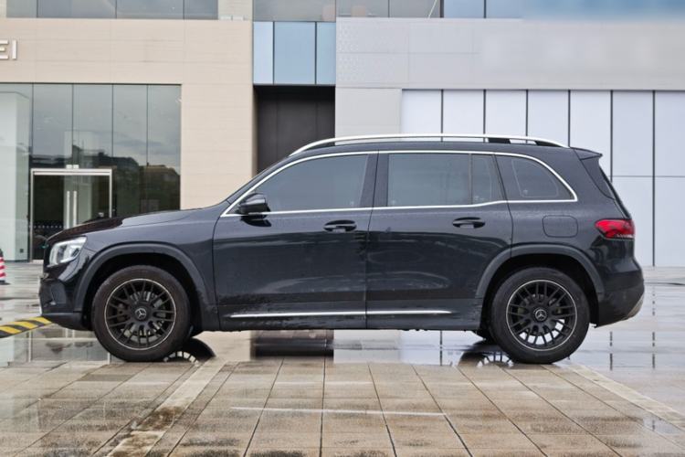 Used Mercedes-Benz GLB 2022 Second Facelift GLB 200 Dynamic Edition Exterior 10