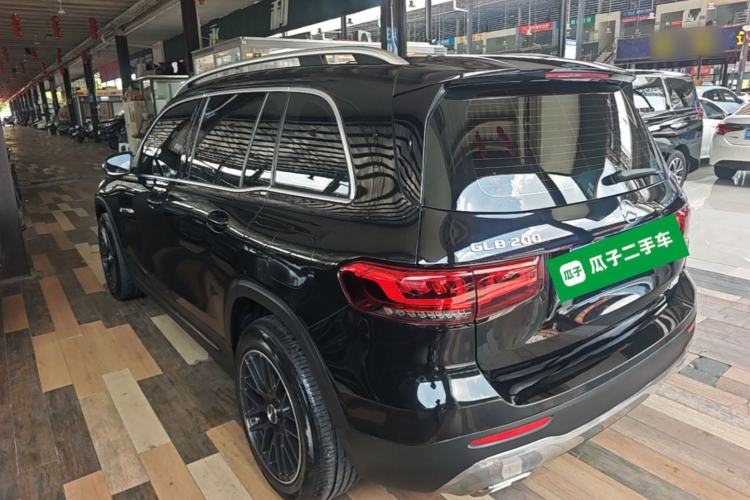 Used Mercedes-Benz GLB 2022 Second Facelift GLB 200 Dynamic Edition Exterior 2