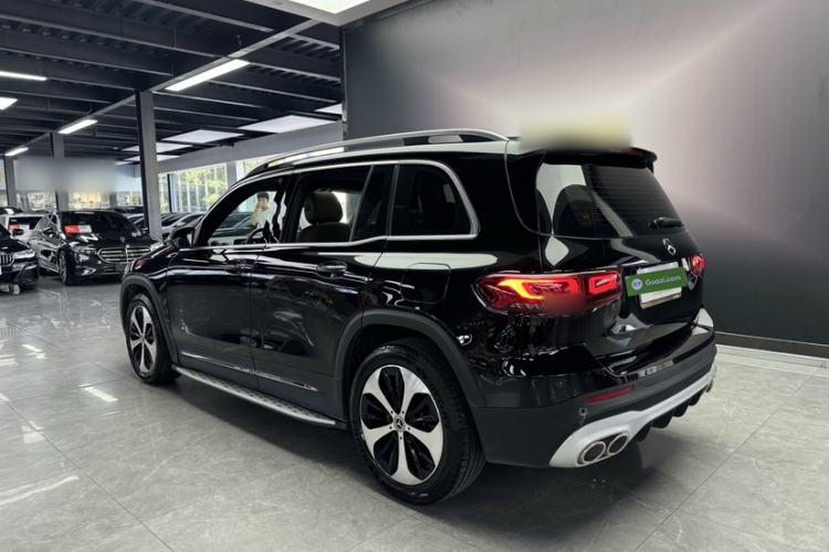Used Mercedes-Benz GLB 2022 Updated GLB 200 Fashion Edition Exterior 3