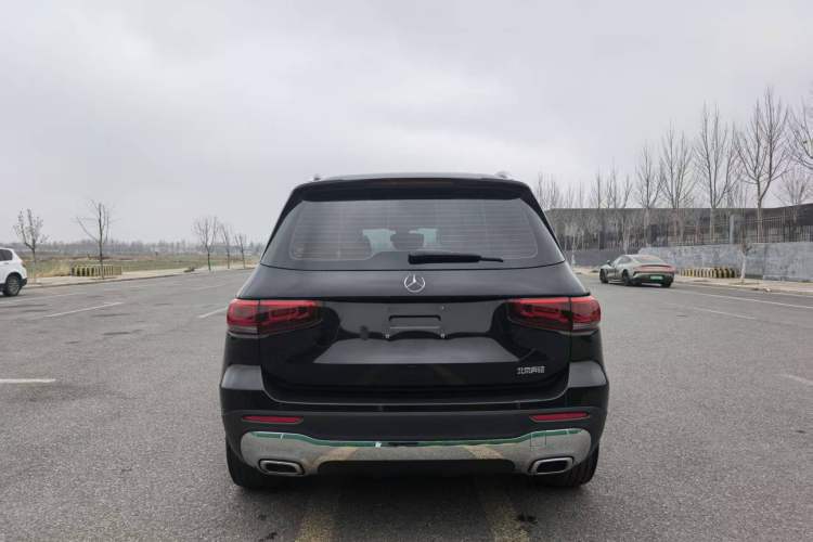 Used Mercedes-Benz GLB 2022 Second Facelift GLB 200 Dynamic Edition Exterior 3