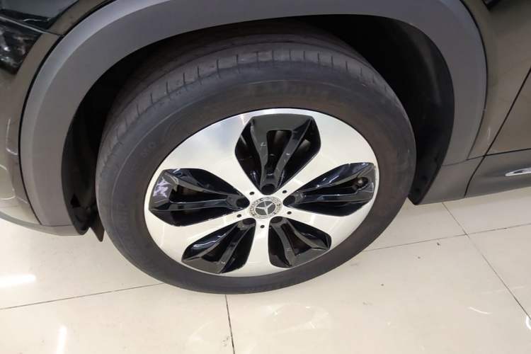 Used Mercedes-Benz GLB 2022 GLB 220 Fashion Model Exterior 4