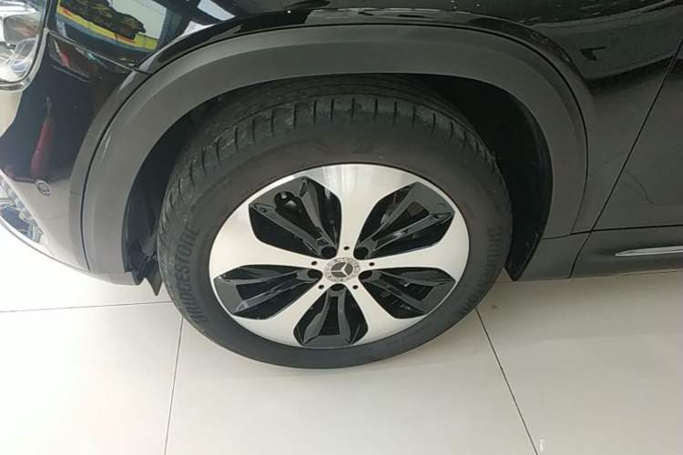 Used Mercedes-Benz GLB 2022 GLB 220 Fashion Model Exterior 4