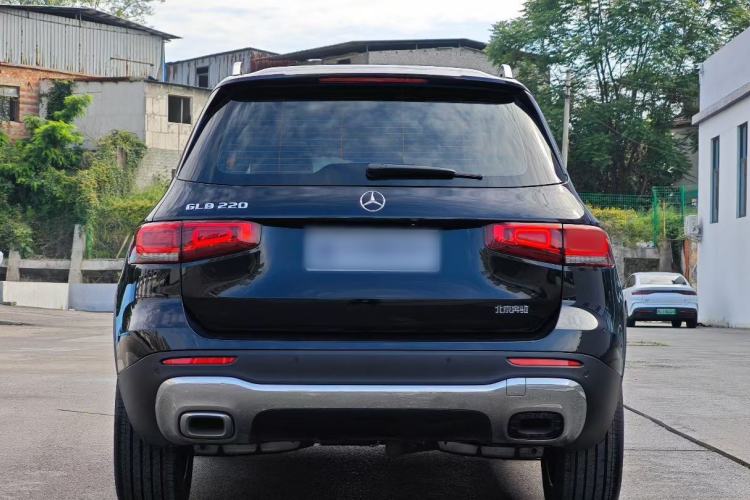 Used Mercedes-Benz GLB 2022 GLB 220 Fashion Model Exterior 4