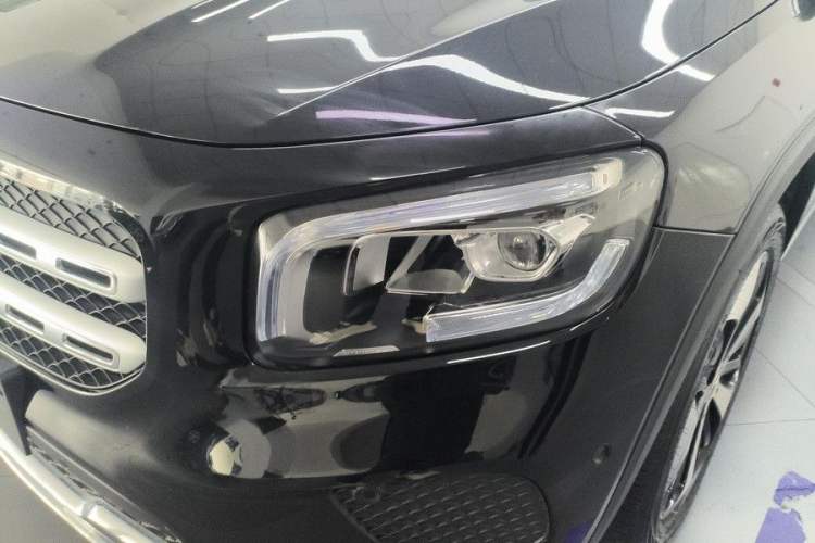 Used Mercedes-Benz GLB 2022 GLB 220 Fashion Model Exterior 4