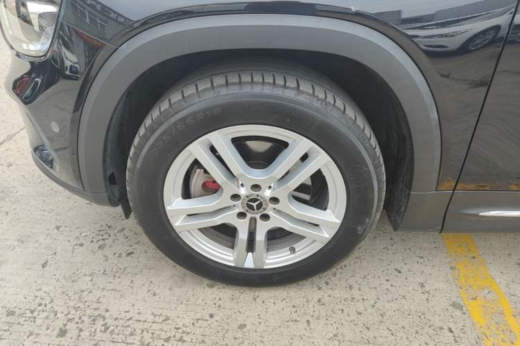 Used Mercedes-Benz GLB 2022 GLB 220 Dynamic Edition Exterior 4