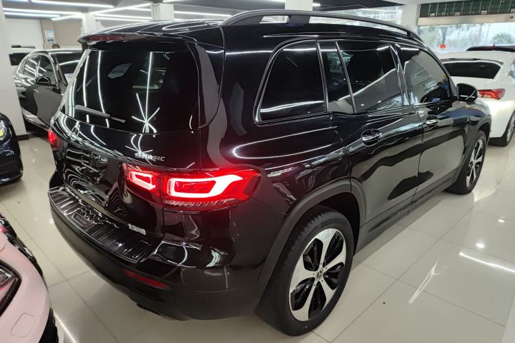 Used Mercedes-Benz GLB 2022 GLB 220 4MATIC Exterior 5