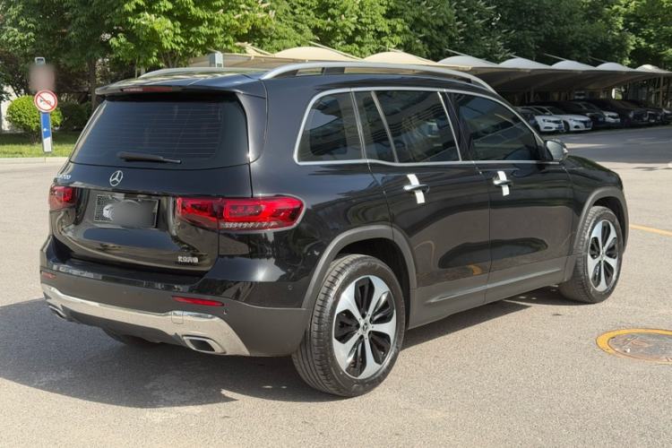 Used Mercedes-Benz GLB 2022 Updated GLB 200 Fashion Edition Exterior 6