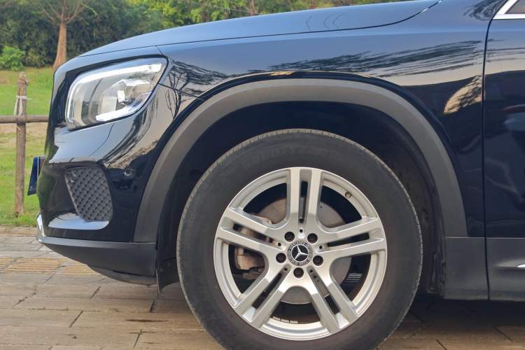 Used Mercedes-Benz GLB 2022 GLB 200 Dynamic Edition Exterior 6