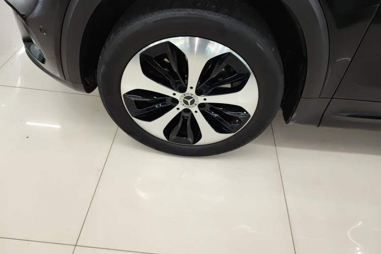Used Mercedes-Benz GLB 2022 GLB 220 4MATIC Exterior 7