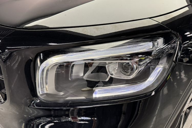 Used Mercedes-Benz GLB 2022 Updated GLB 200 Fashion Edition Exterior 8