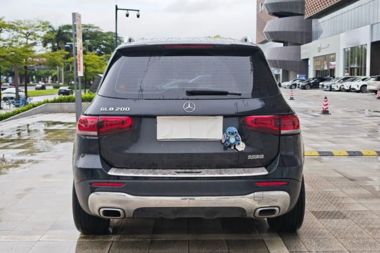 Used Mercedes-Benz GLB 2022 Second Facelift GLB 200 Dynamic Edition Exterior 8