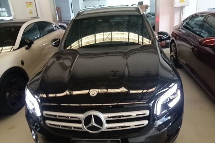 Used Mercedes-Benz GLB 2022 Updated GLB 200 Fashion Edition Front