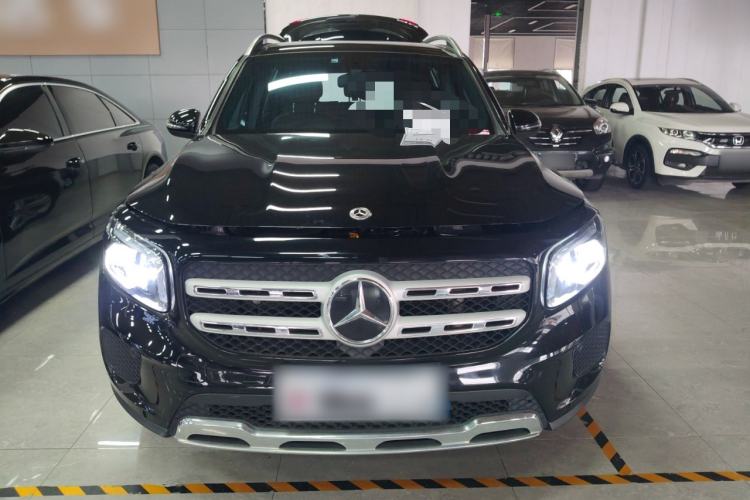 Used Mercedes-Benz GLB 2022 Second Facelift GLB 200 Dynamic Edition Front